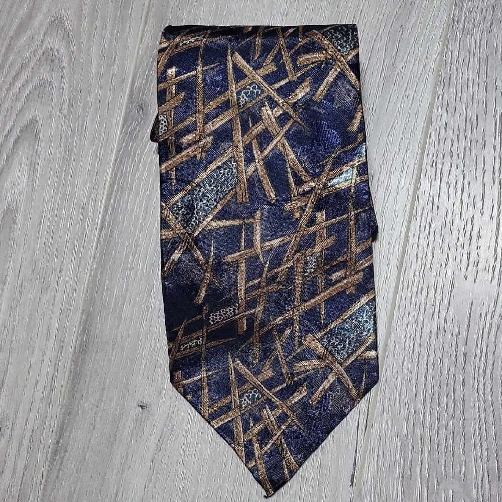 Stylish Abstract Patterned Tie in Blue and Brown